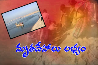 3-dead-bodies-found-in-godavari