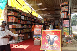 crackers in nashik