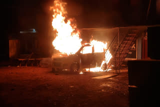 Fire destroys a car in MP's Jabalpur