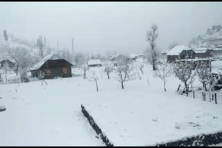 وادی کشمیر میں برفباری، کئی شاہراہ بند