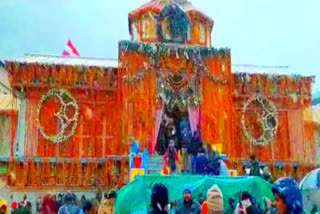 snowfall in badrinath dham