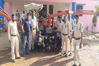 4-people-arrested-for-tractor-theft-in-amorakhar-of-bemetara