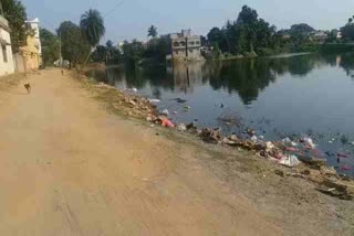 protest against government guidelines regarding chhath in jamtara