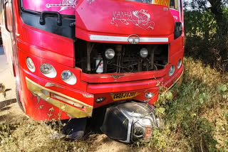 Road accident on Raipur-Dhamtari road
