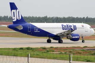 GoAir Karachi Emergency landing Indian man dies on board flight GoAir flight emergency landing Karachi GoAir Muhammad Noushad பாகிஸ்தானில் தரையிறங்கிய விமானம் கோ ஏர் இந்தியருக்கு நெஞ்சுவலி நெஞ்சுவலி்