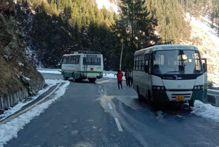 hrtc bus Keylong from Manali