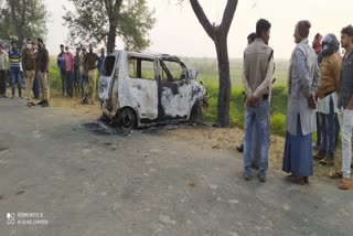 prayagraj : four persons burnt to death after car catches fire