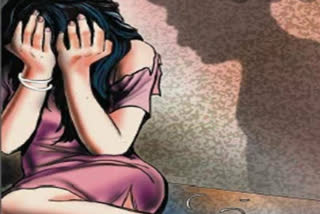 विवाहिता को ब्लैकमेल, Blackmail to Married woman, married woman raped in Lohawat