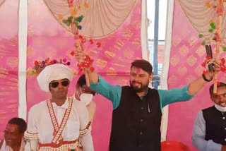 mla ashish chhabra also danced at mandai matar festival in bemetara