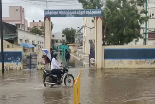 thoothukudi floods, rain water drowning in tuticorin, தூத்துக்குடி மழை, தூத்துக்குடியில் கன மழை, tuticorin heavy rains, மழை நீர் தேங்கி நிற்கும் காட்சி