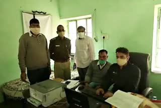 Action of Bikaner ACB, Sub inspector arrested in Bikaner