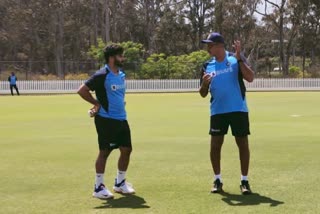 aus-vs-ind-coach-ravi-shastri-feeling-great-to-get-back-to-business