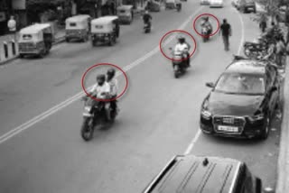 chased-car-for-money-robbery-in-bangalore