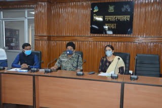 Deputy Commissioner meeting with task force team in dumka