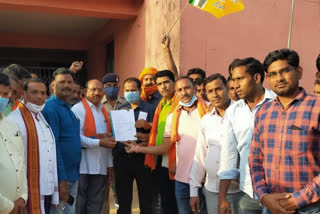 BJP submits memorandum to Chief Minister