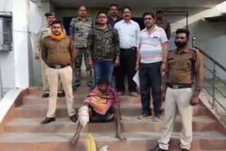 police-arrested-accused-for-pouring-kerosene-on-her-mother-in-balrampur