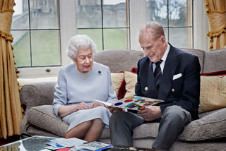 Britain's Queen  Queen Elizabeth II  Queen, Prince Philip celebrates 73rd anniversary  Queen Elizabeth's 73 wedding anniversary  The royal couple of Britain  എലിസബത്ത് രാജ്ഞിക്ക് എഴുപത്തിമൂന്നാം വിവാഹ വാര്‍ഷികം  എലിസബത്ത് രാജ്ഞി  ബ്രിട്ടന്‍