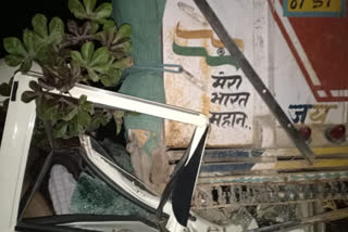 14-died-in-an-road-accident-in-uttarpradesh