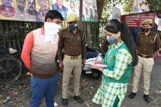 iqra bi become in charge of police station for four hours on world children's day in rampur