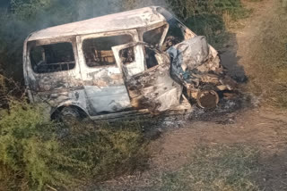 seven persons burnt to death after accident in Surendranagar
