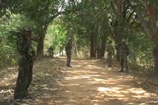 Maoists pasted posters in Bundu Ranchi