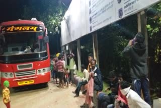 167-laborers-rescued-from-broker-in-mahasamund