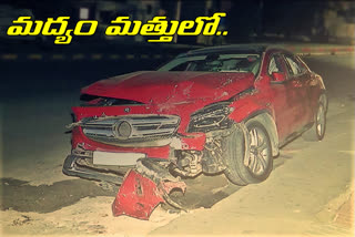 two-accidents-happen-in-hyderabad-at-mid-of-the-night