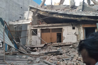 4-storey building collapses in Keshavapuram area in Delhi