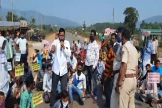 Dhenkanal National highway blocked by locals on demanding revenue village