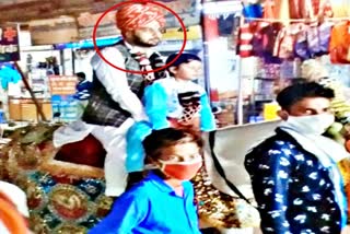 जयपुर की लेटेस्ट खबर, मास्क पहने बिना घोड़ी चढ़े दूल्हे का कटा चालान, दूल्हे का कटा चालान, कोरोना गाइडलाइन की नहीं की पालना, कोरोना के प्रति जागरूकता, jaipur news, rajasthan latest news, Awareness of corona