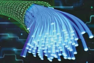 free-space optical communication system for Data transfer