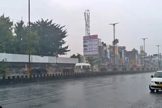 Nivar cyclone begins in TN