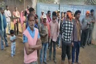 Workers sit on strike for salary hike in Koderma