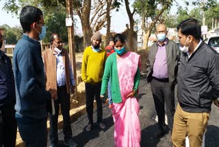 mayor-angry-over-irregularities-in-road-construction-in-ranchi