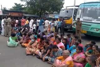 False case of road accident - Relatives of the person died in the road accident road block!