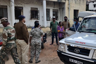 family arrived to take the dead bodies of Naxalite in kanker