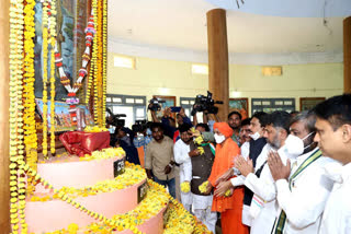 ಡಿಕೆ ಬಸವಕಲ್ಯಾಣದಲ್ಲಿ  ಡಿಕೆ ಶಿವಕುಮಾರ್​ ​