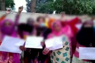 Policemen accused of assaulting women in ghaziabad