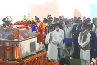 paying last homage to tarun gogoi rahul gandhi said he was my teacher