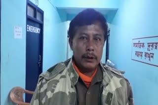 As_kmj_people-attack-forest-officials-at-tripura_vis_as10034