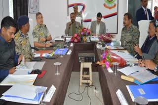 naxal meeting with officers