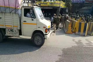 bsf and delhi police personnel deployed in large numbers at sindhu border