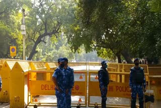 large number of police forces deployed at Jantar Mantar