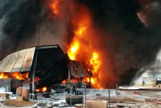 fire outburst at chemical factory
