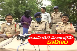 news-of-the-murder-of-a-man-in-kalluru-mandal-of-kurnool-district in AP