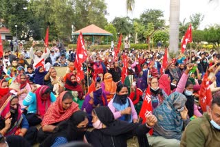 trade union protest against government in yamunanagar