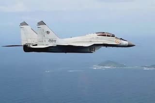 indian navy mig-29k training plane crashed in arabian sea