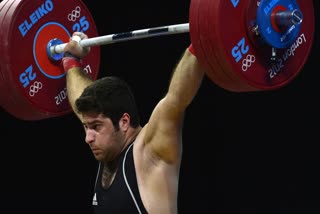 Irani weightlifter gets olympic gold medal after 8 years