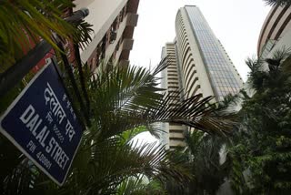 Sensex, Nifty start on tepid note amid weak global cues