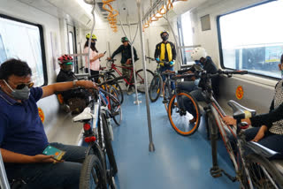 cycles in metro